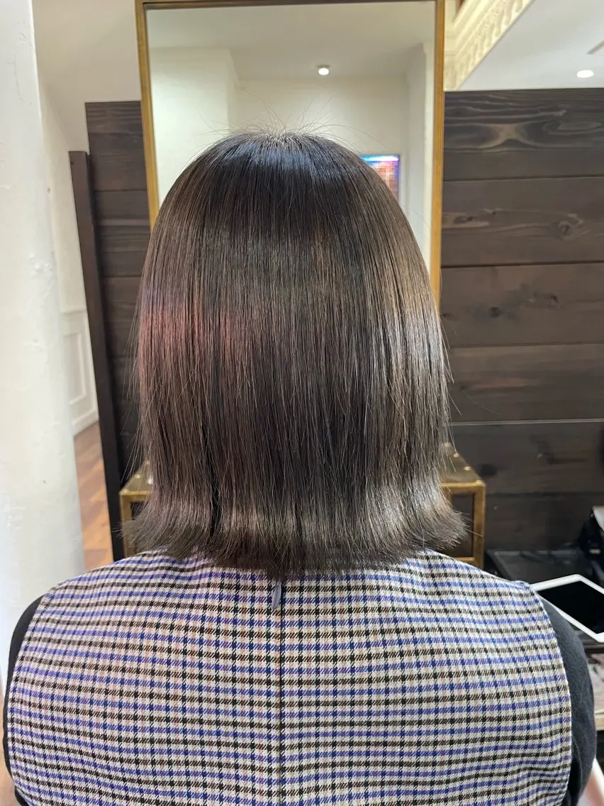 ミディアム カット ヘアカラー トリートメント 下林 雅明のヘアスタイル