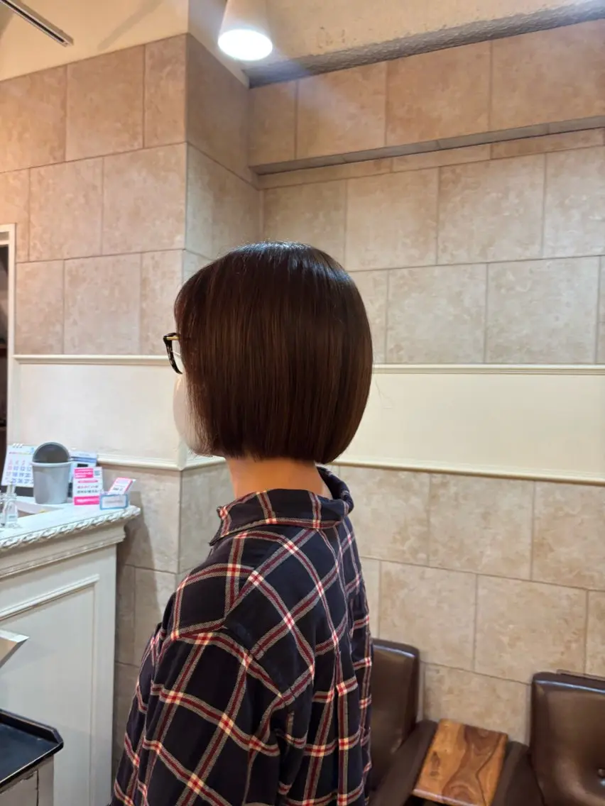 ミディアム ボブ 恩田 美波のヘアスタイル