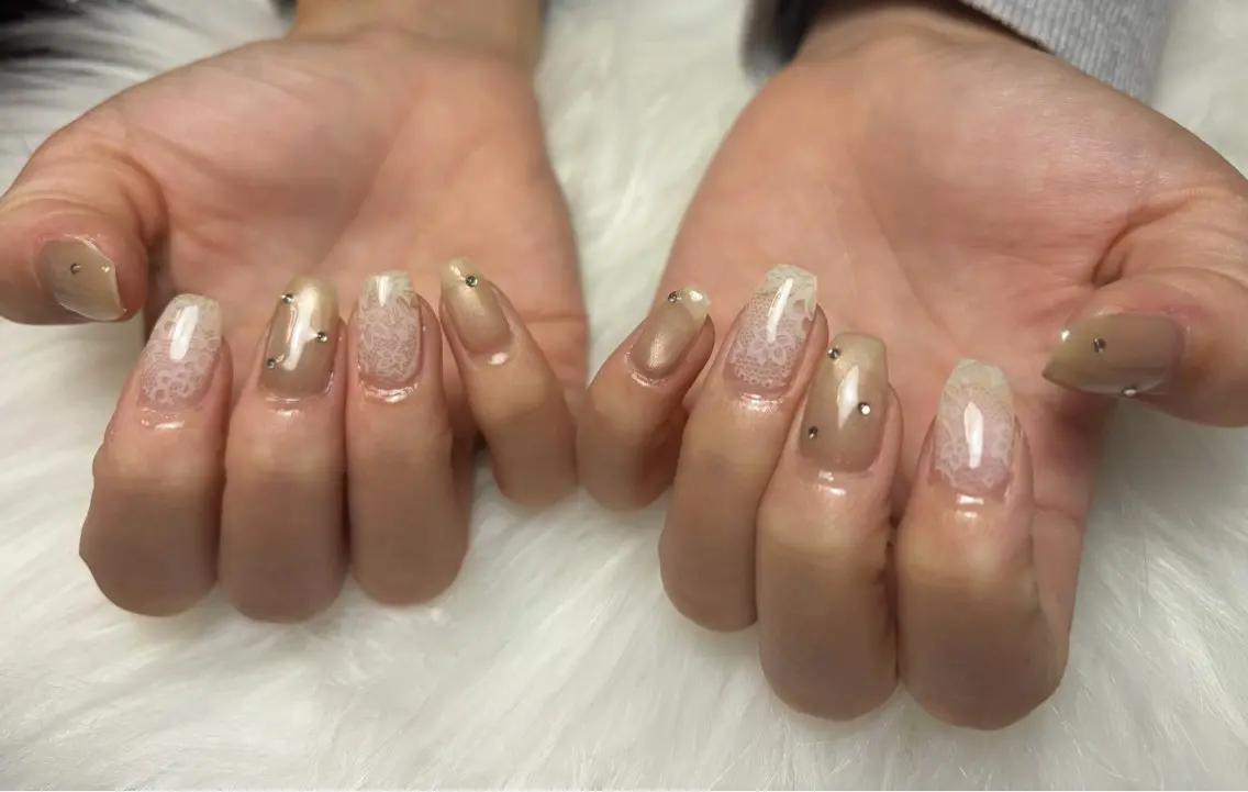 ネイル レース マグネットネイル ハンドネイル 💛Tsuki💛 〈IRY〉 池袋のネイルデザイン