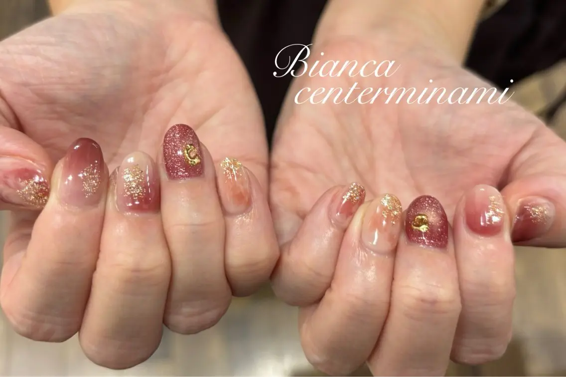 ネイル Bianca KIKUTIHARAのネイルデザイン