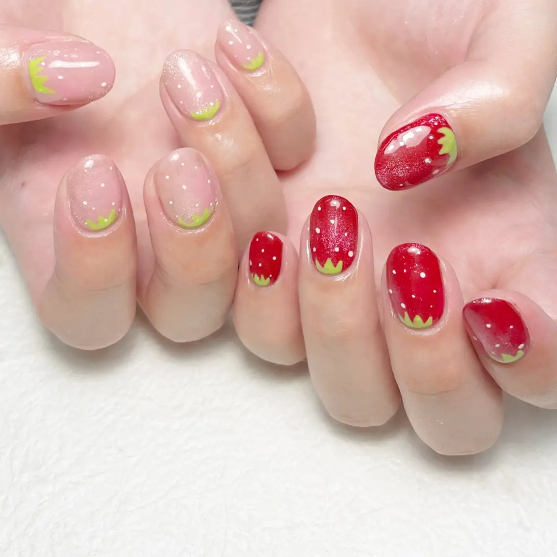 ネイル アートネイル フットネイル ジェルネイル キラキラネイル 韓国ネイル ハンドネイル Y nail なんば堀江店のネイルデザイン