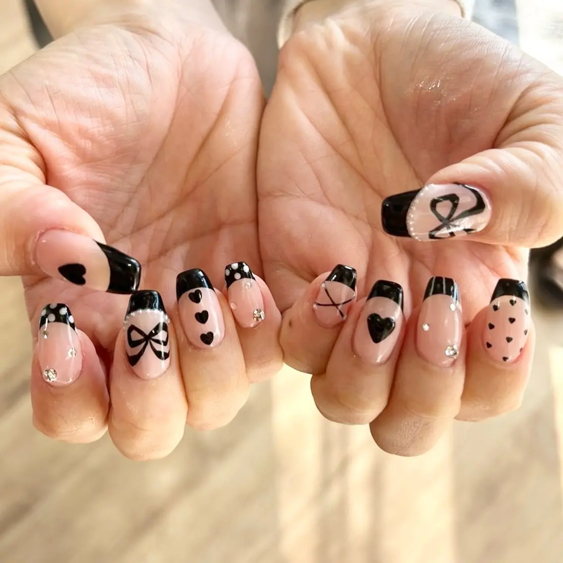 ネイル フレンチネイル ハンドネイル フットネイル nailsister ただのネイルデザイン