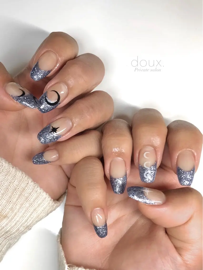 ネイル フレンチネイル 韓国ネイル ラメ(グリッター) ニュアンスネイル オフィスネイル doux. nailのネイルデザイン