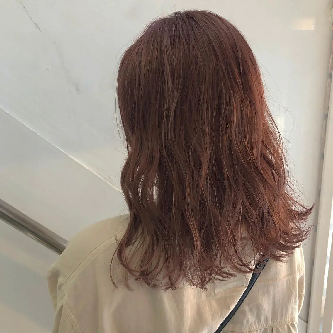 ミディアム カラー CLUTCH天王寺 西藤遥河のヘアスタイル
