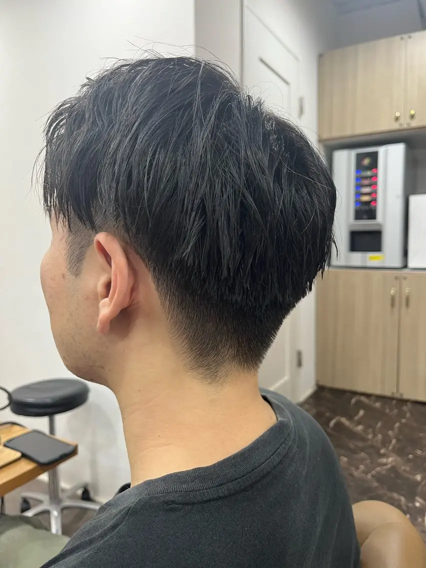 ショート メンズ カット 縮毛矯正🌟カラー╱ ╱いいじまのヘアスタイル