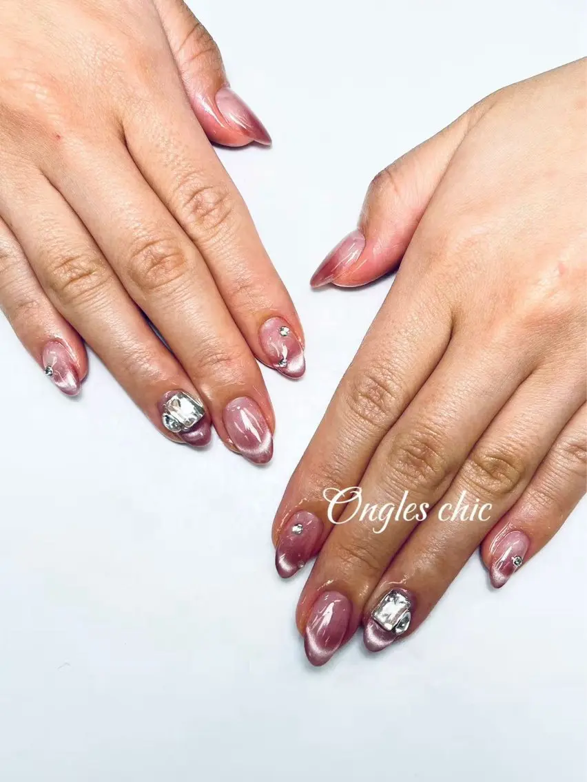 ネイル ハンドネイル ongles chicのネイルデザイン