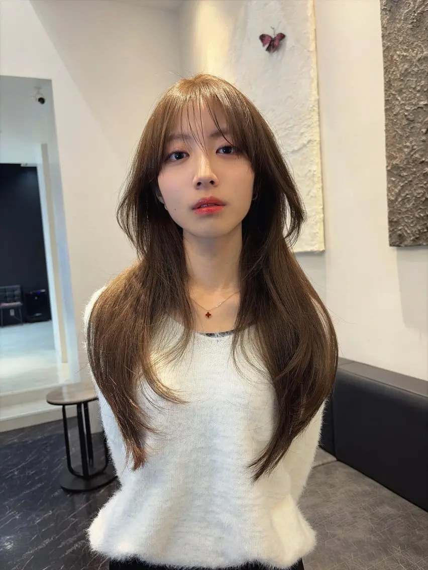 ロング カット ヘアカラー トリートメント 海野翔吾🇨🇳 ワンホンレイヤーのヘアスタイル