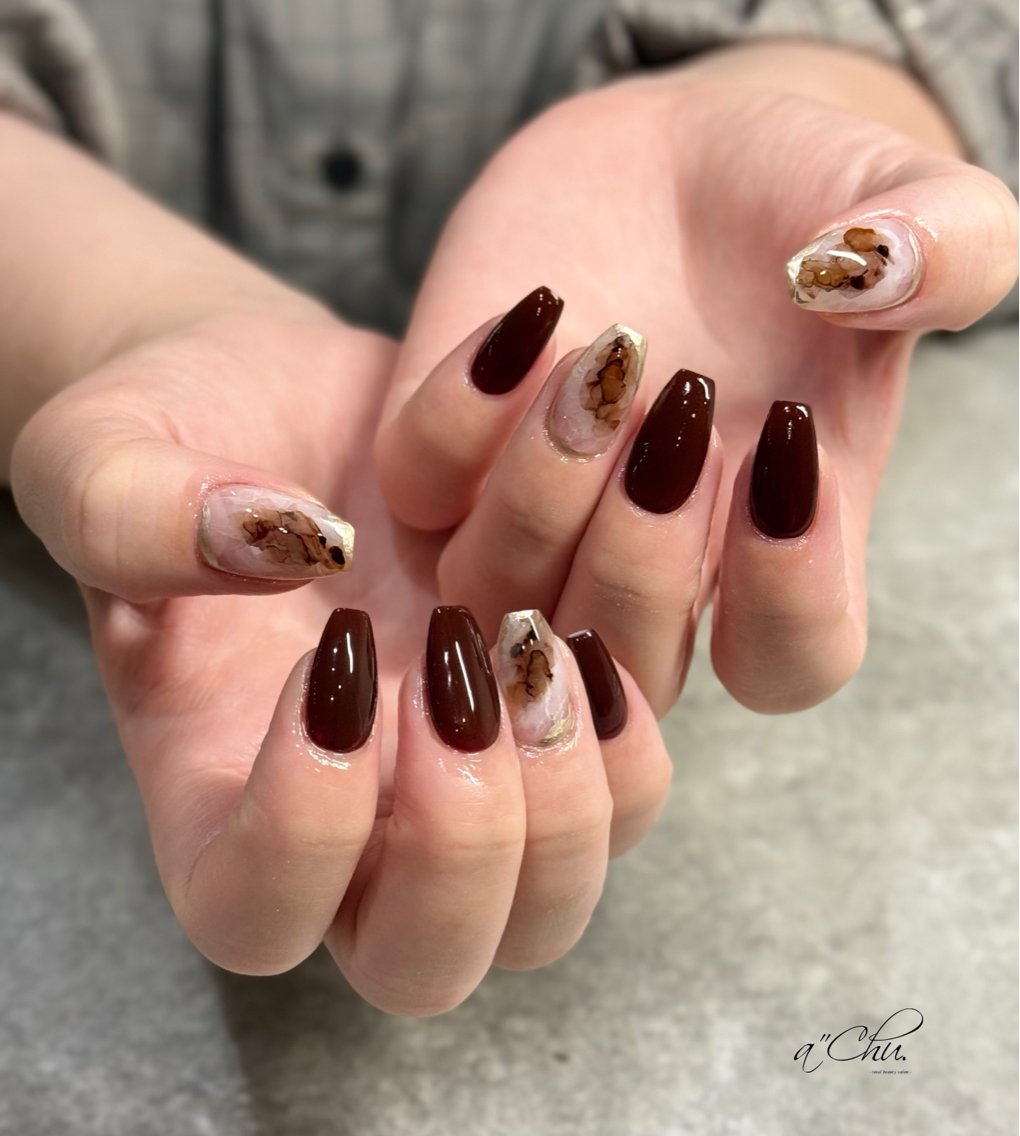 ネイル ジェルネイル ニュアンスネイル オフィスネイル eye&nail🪞 marina🫧のマツエク・マツパデザイン
