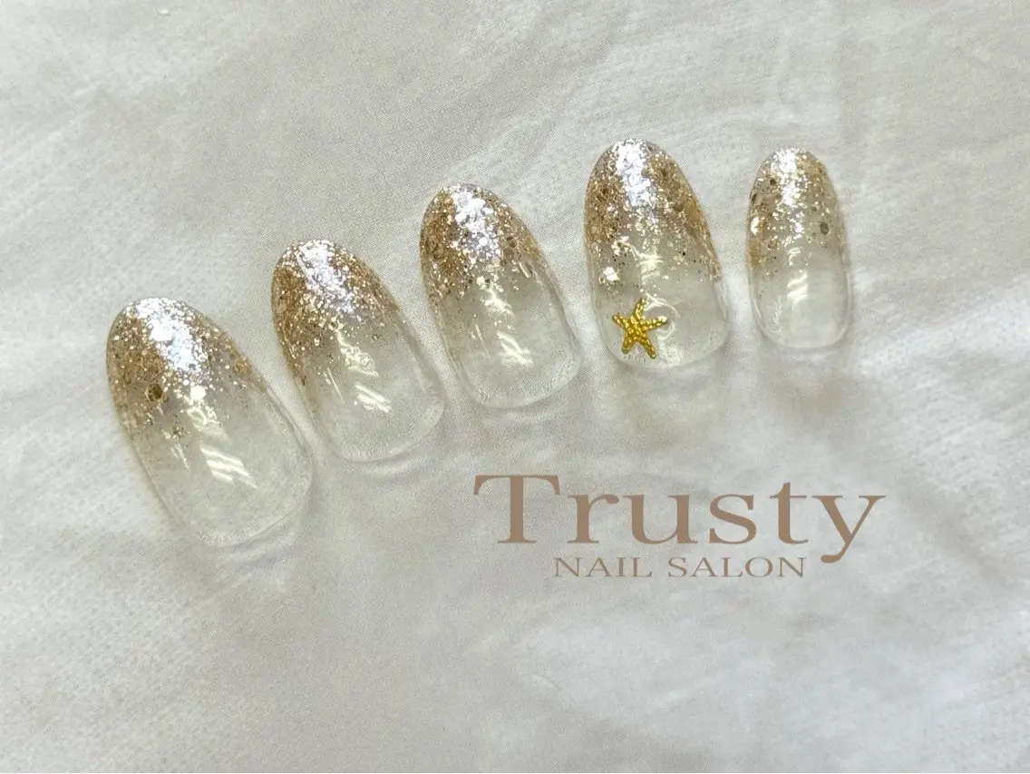 ネイル Trusty新小岩 杉山のネイルデザイン