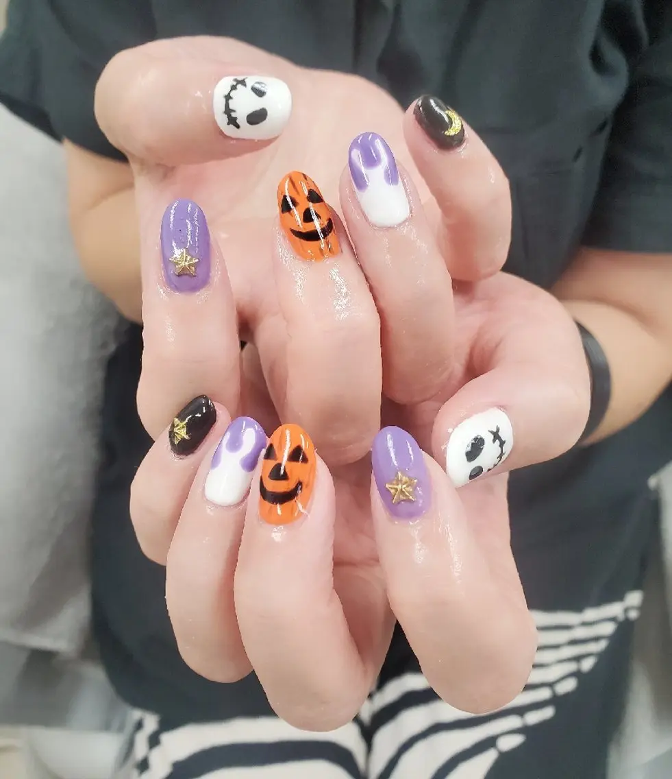 ネイル ハロウィン 持ち込み ワンカラーネイル シンプルネイル ハンドネイル Nail 🌱TSUBASAのネイルデザイン