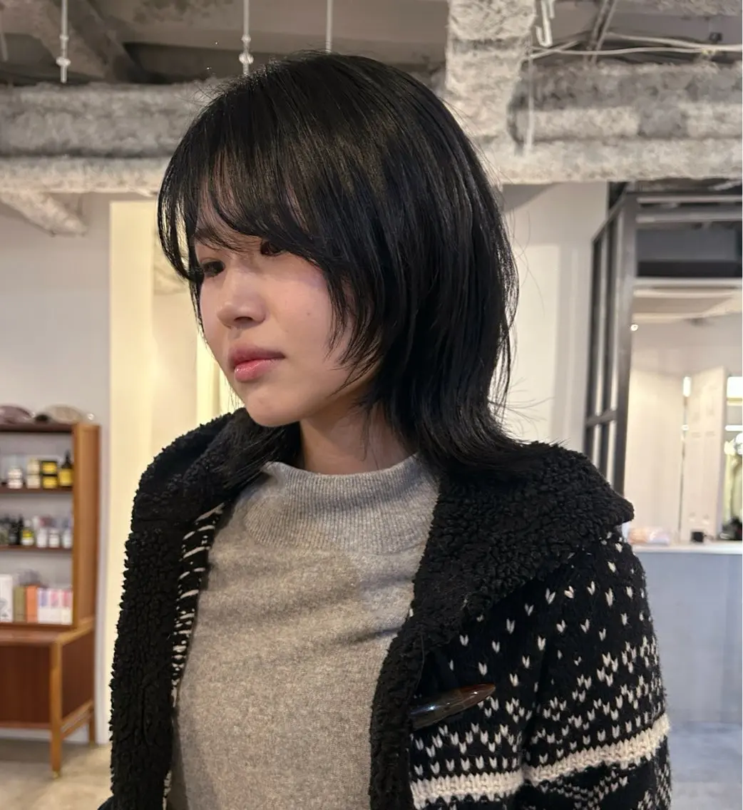 ミディアム カラー レイヤーカット カット ヘアカラー 🎀suzuna 透明感colorのヘアスタイル