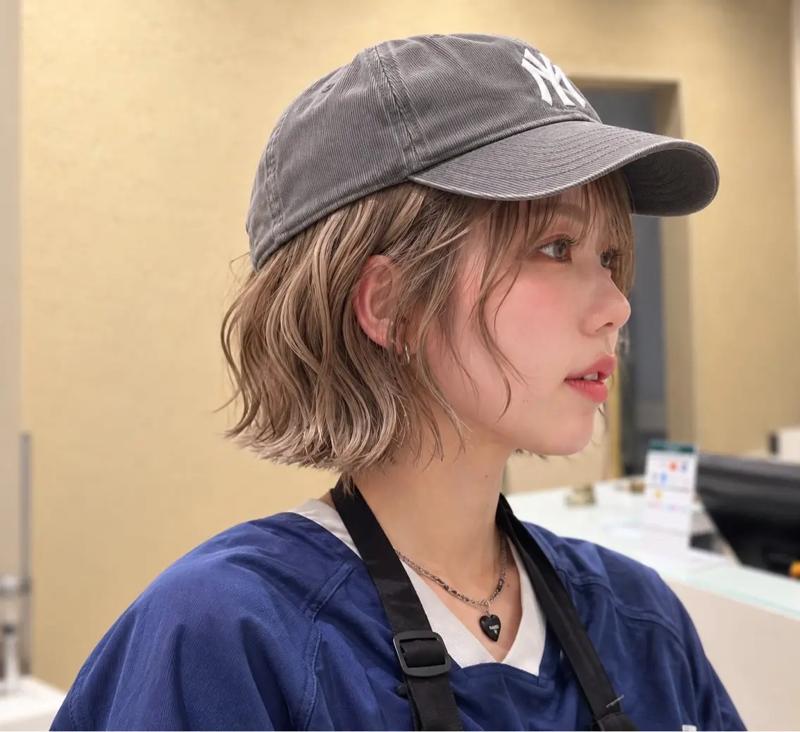 ショート カラー カット トリートメント ヘッドスパ 久木原 ゆりのヘアスタイル