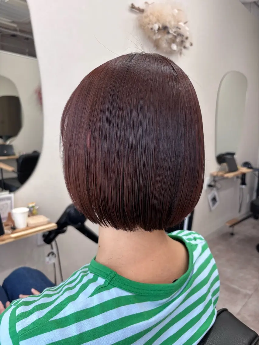 ショート カラー カット ヘアカラー トリートメント ヘッドスパ 🪼高評価🪼 💎藤咲💎のヘアスタイル