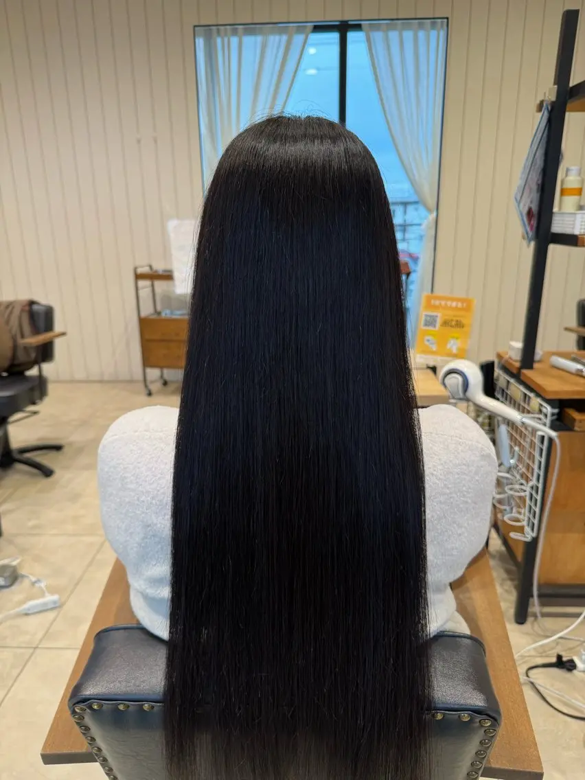 ロング 縮毛矯正 トリートメント ストレート⭐️ 髪質改善カラー⭐️のヘアスタイル