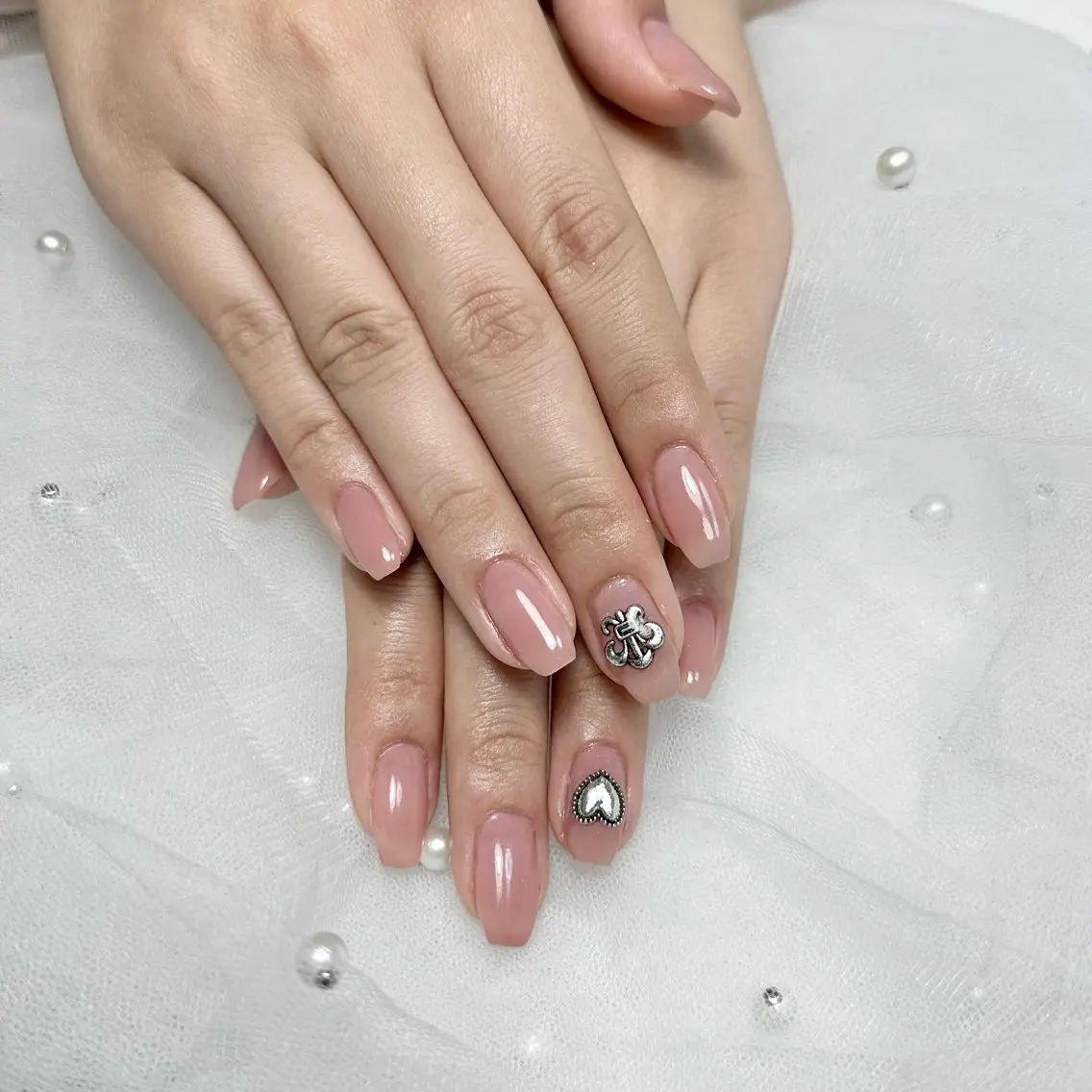 ネイル LAUR Natsukiのネイルデザイン