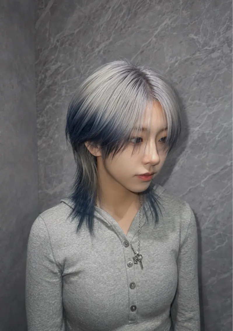 ショート 🦋レイヤーウルフ SEKIKAWA🦋のヘアスタイル