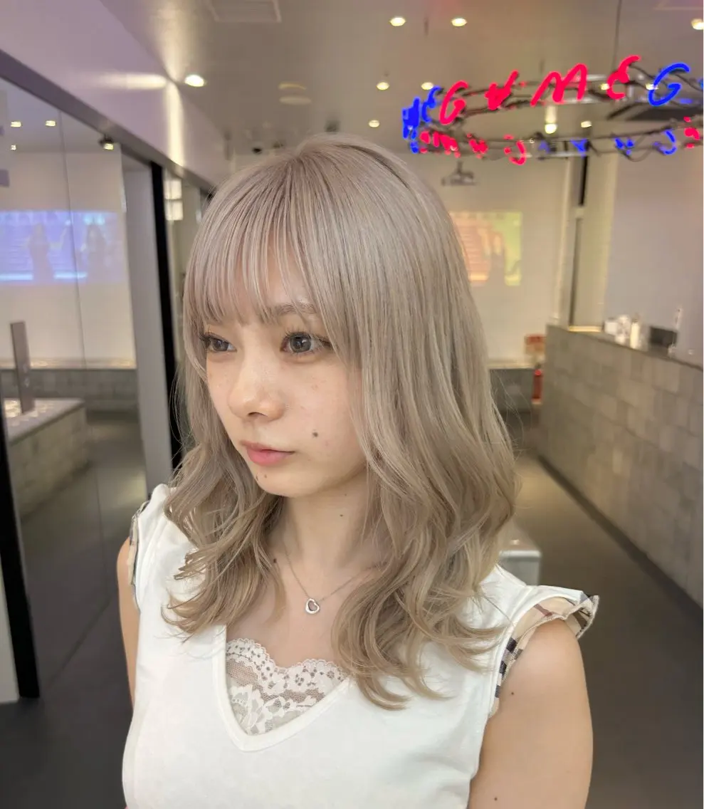 ロング ボブ 外国人風カラー 髪質改善 レイヤーカット ヘアカラー MiRI💜地毛級 エクステ✖似合わせ技のヘアスタイル