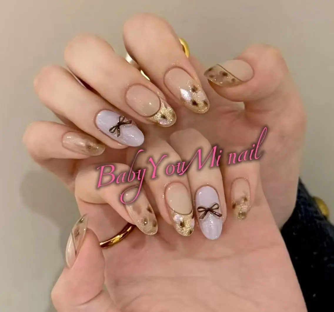 ネイル オーロラネイル チークネイル 成人式 フットネイル フレンチネイル ハンドネイル BabyYouMi nailのネイルデザイン