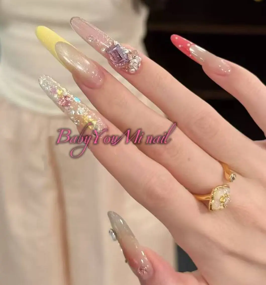 ネイル オーロラネイル チークネイル 成人式 フットネイル フレンチネイル ハンドネイル BabyYouMi nailのネイルデザイン