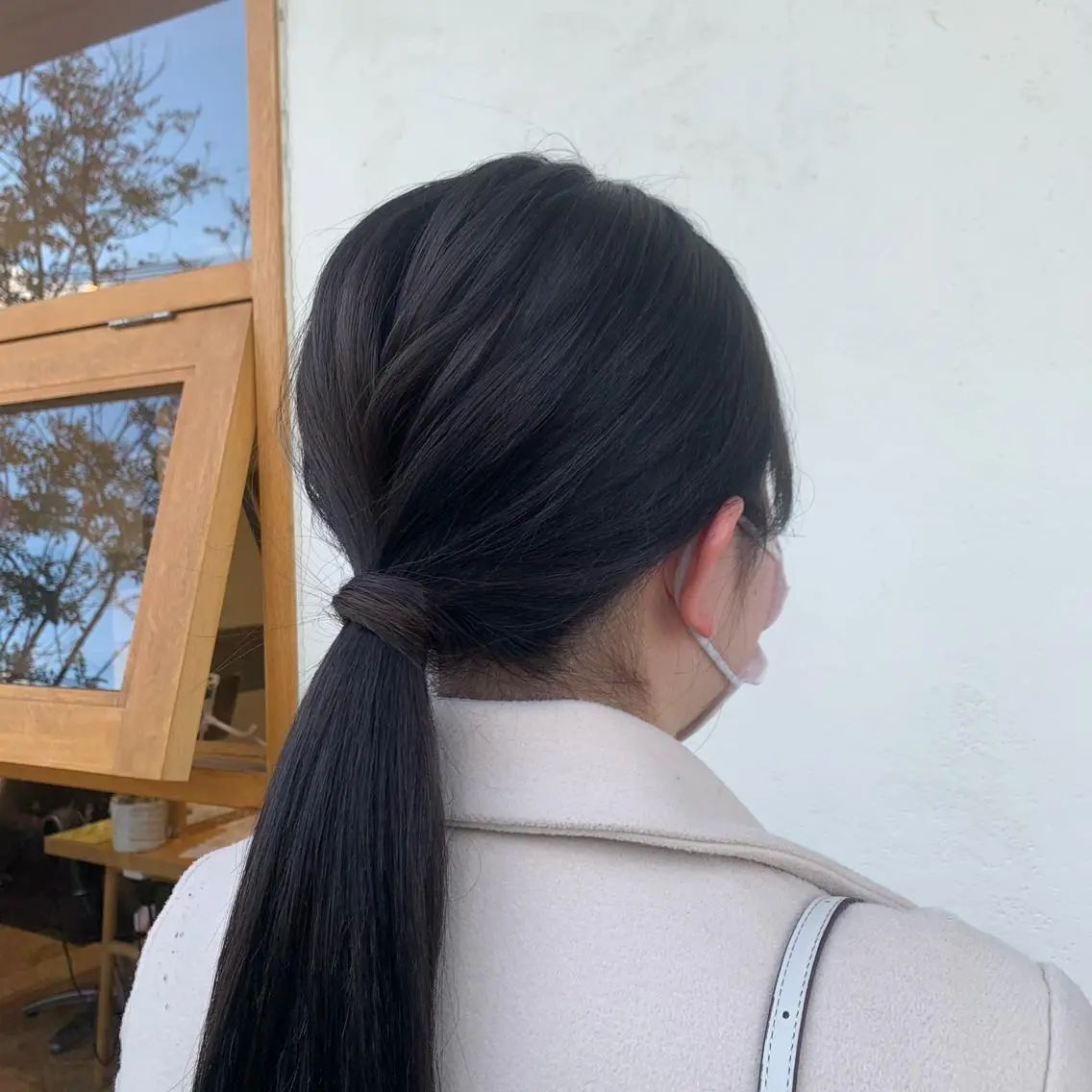 ロング カラー 黒髪 ブルーカラー ブルーブラック ヘアカラー トリートメント 山本 知佳のヘアスタイル
