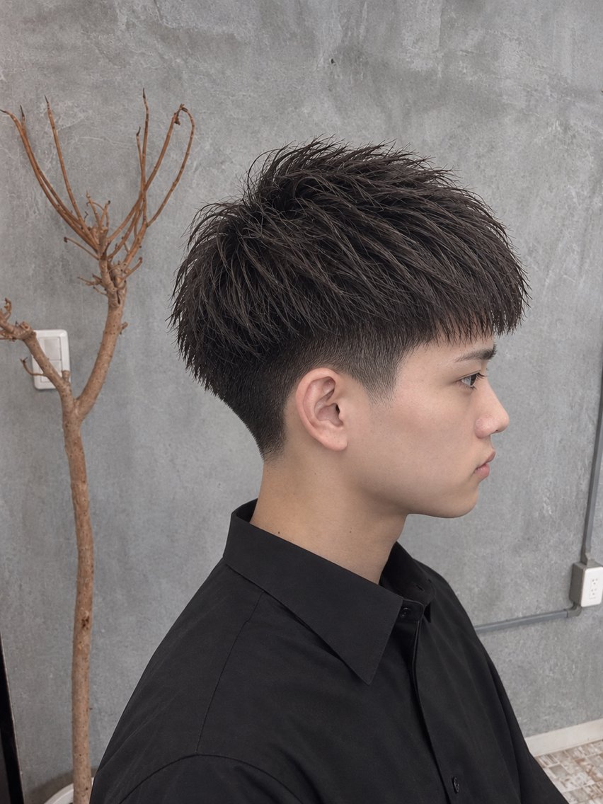 メンズ マッシュ 刈り上げ カット botan ボタン✂︎のヘアスタイル