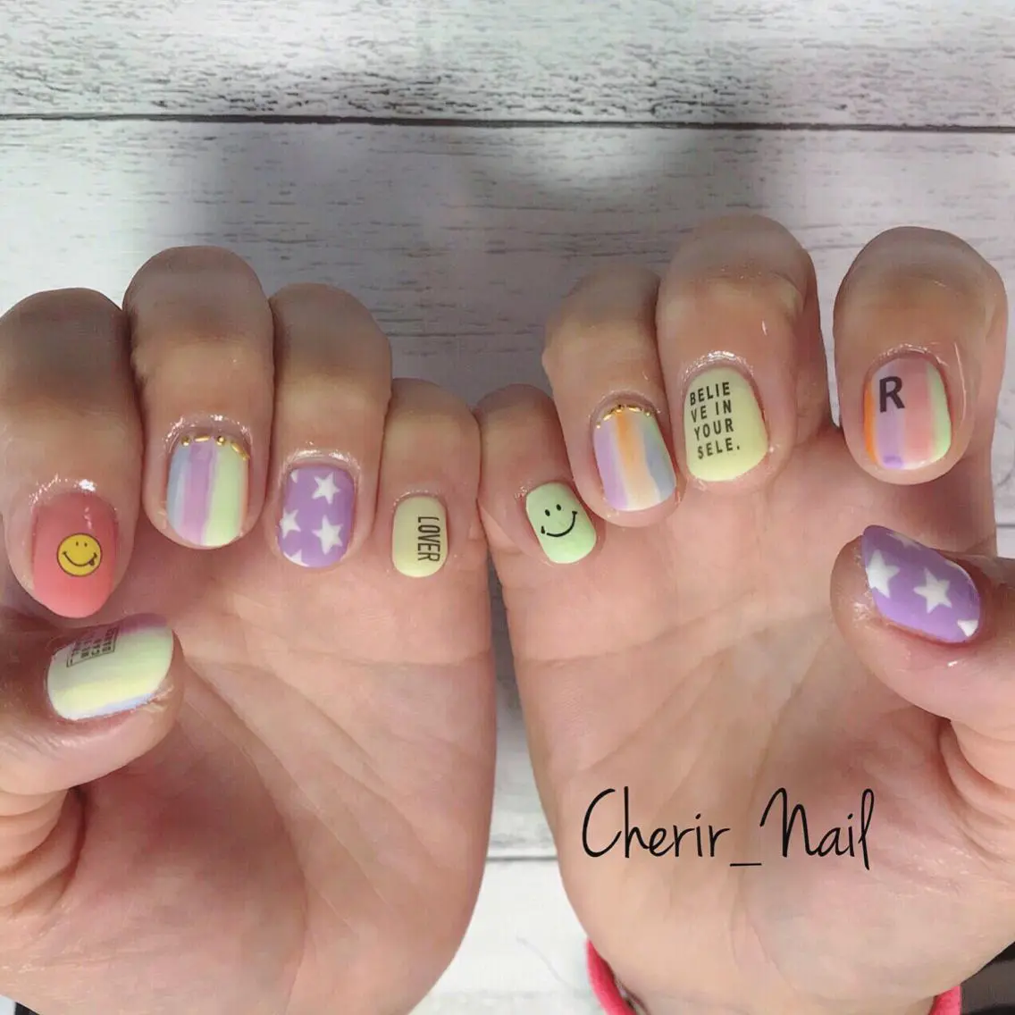 ネイル 大理石ネイル(マーブル) マットネイル ニュアンスネイル パステルネイル 春ネイル ハンドネイル Cherirnail kaoriのネイルデザイン