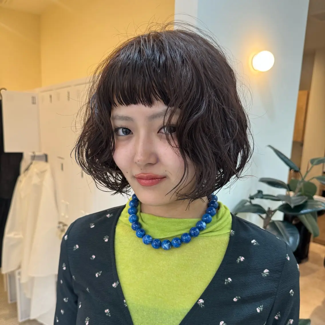 ショート パーマ カット パーマ ハイトーン/デザイン カラー山下莉歩のヘアスタイル