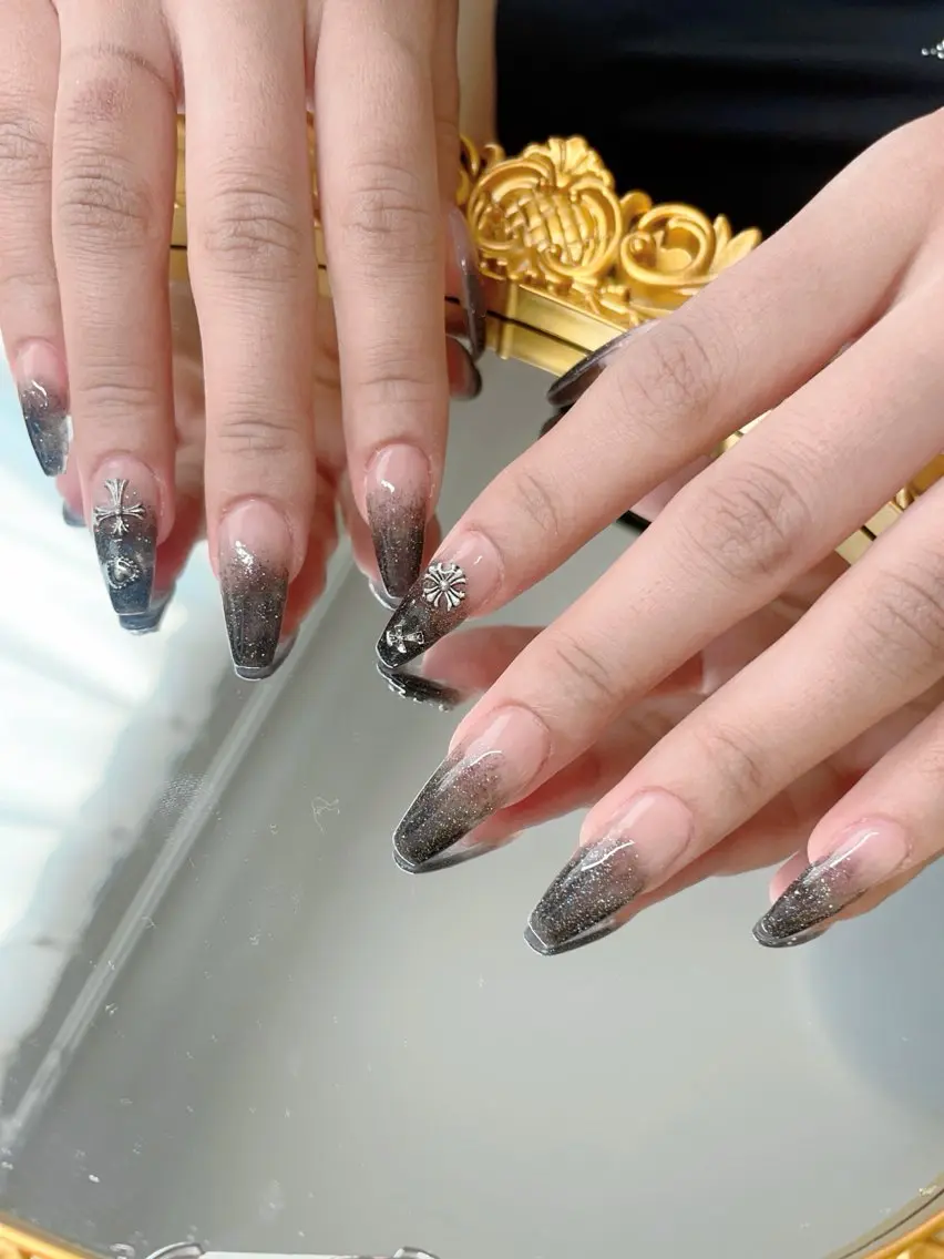 ネイル ハンドネイル ハンドケア Crystal Nailのネイルデザイン