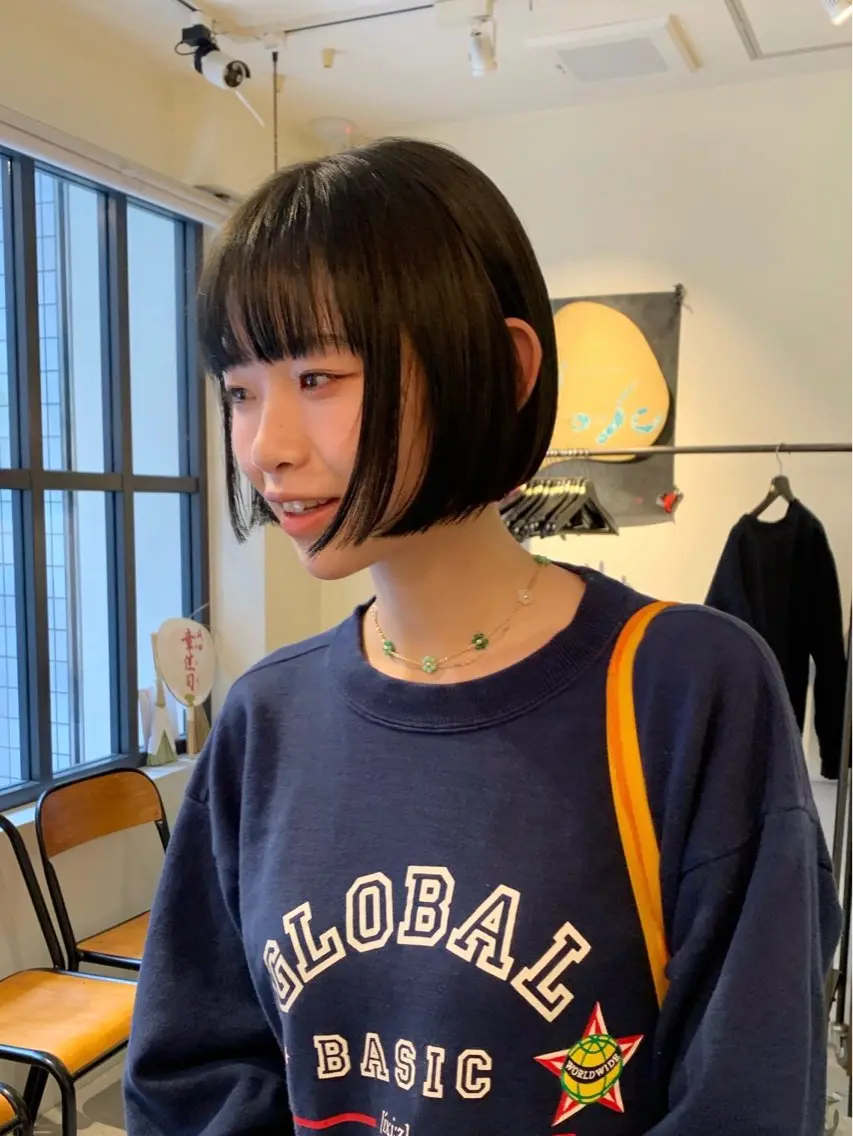 ショート カラー ボブ 山本 りなのヘアスタイル