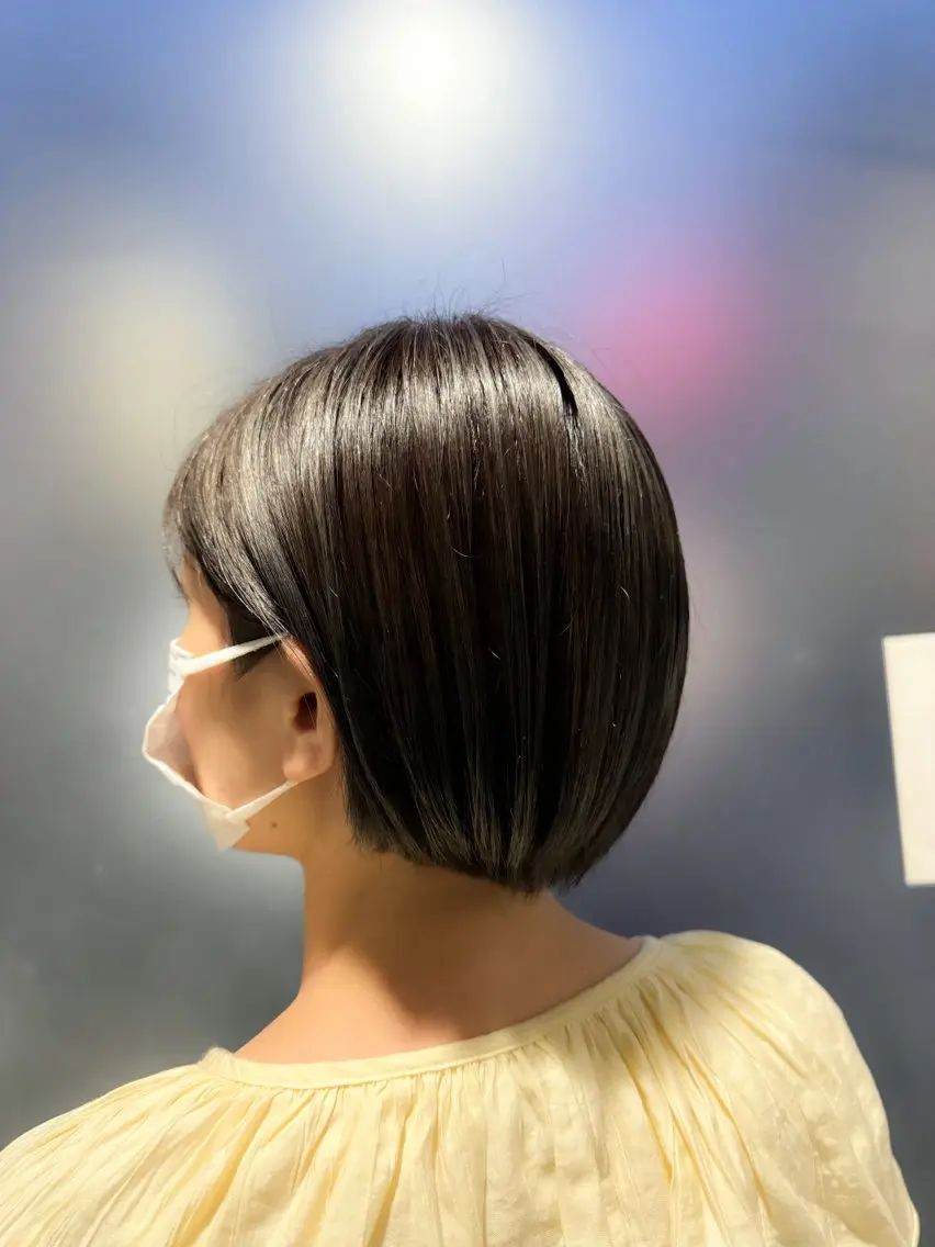 ショート カラー ボブ 椎葉 祐也のヘアスタイル