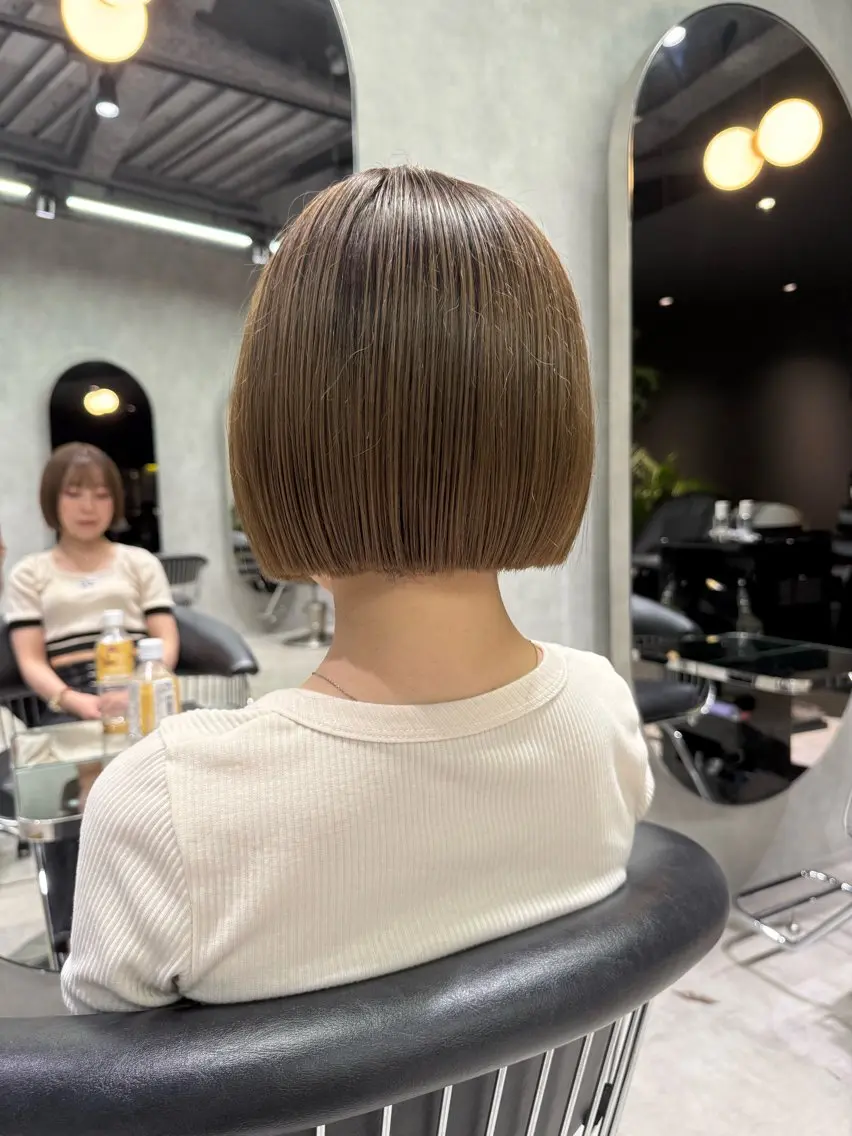 ショート 縮毛矯正×レイヤー カット/飯田 輝のヘアスタイル
