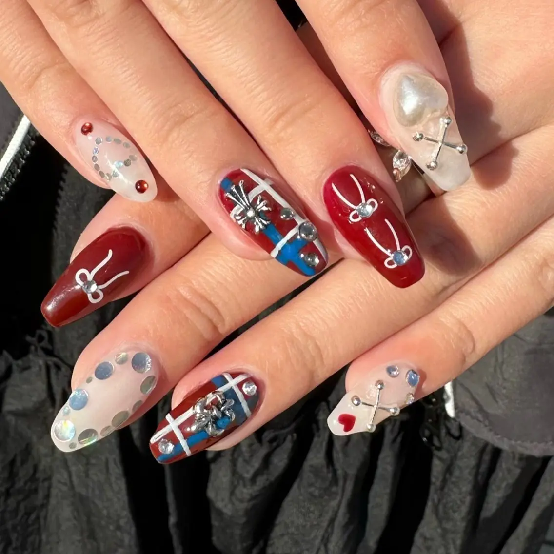 ネイル ボルドー Ray nail natsu🎀のネイルデザイン