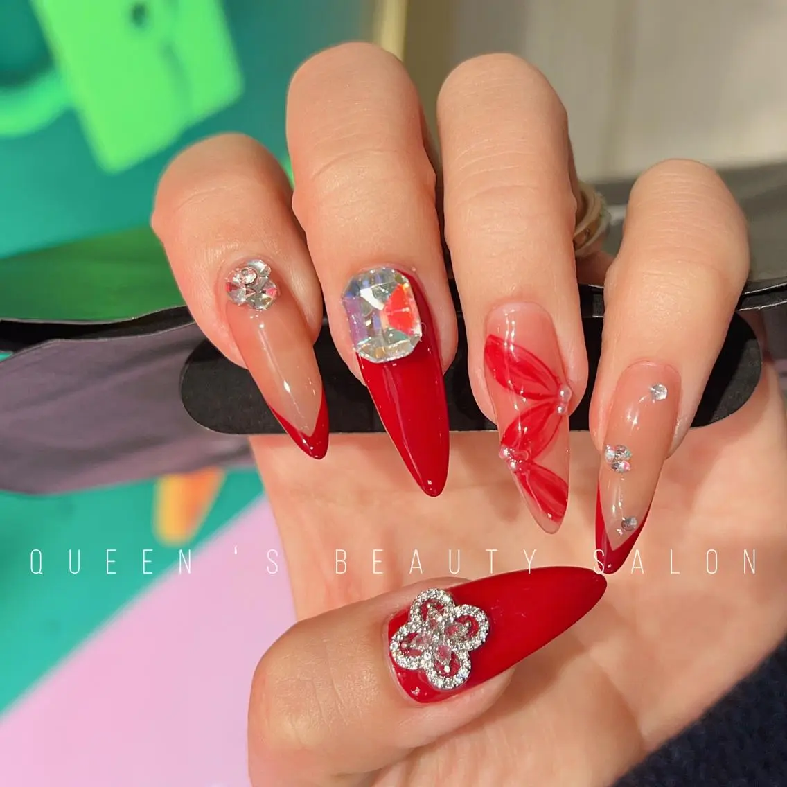 ネイル ハンドネイル Queens マオのネイルデザイン