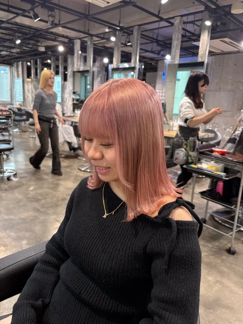 ミディアム カラー ヘアカラー ハイトーン 横浜💞ミオのヘアスタイル