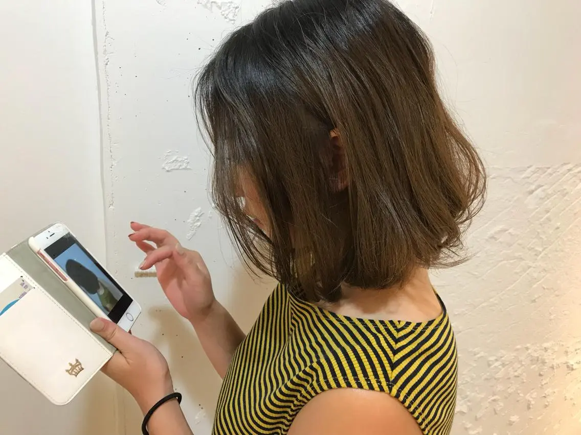 ショート カラー ヘアアレンジ 切りっぱなしボブ ボブ 【体験】韓国 メイク&ヘア天神のヘアスタイル