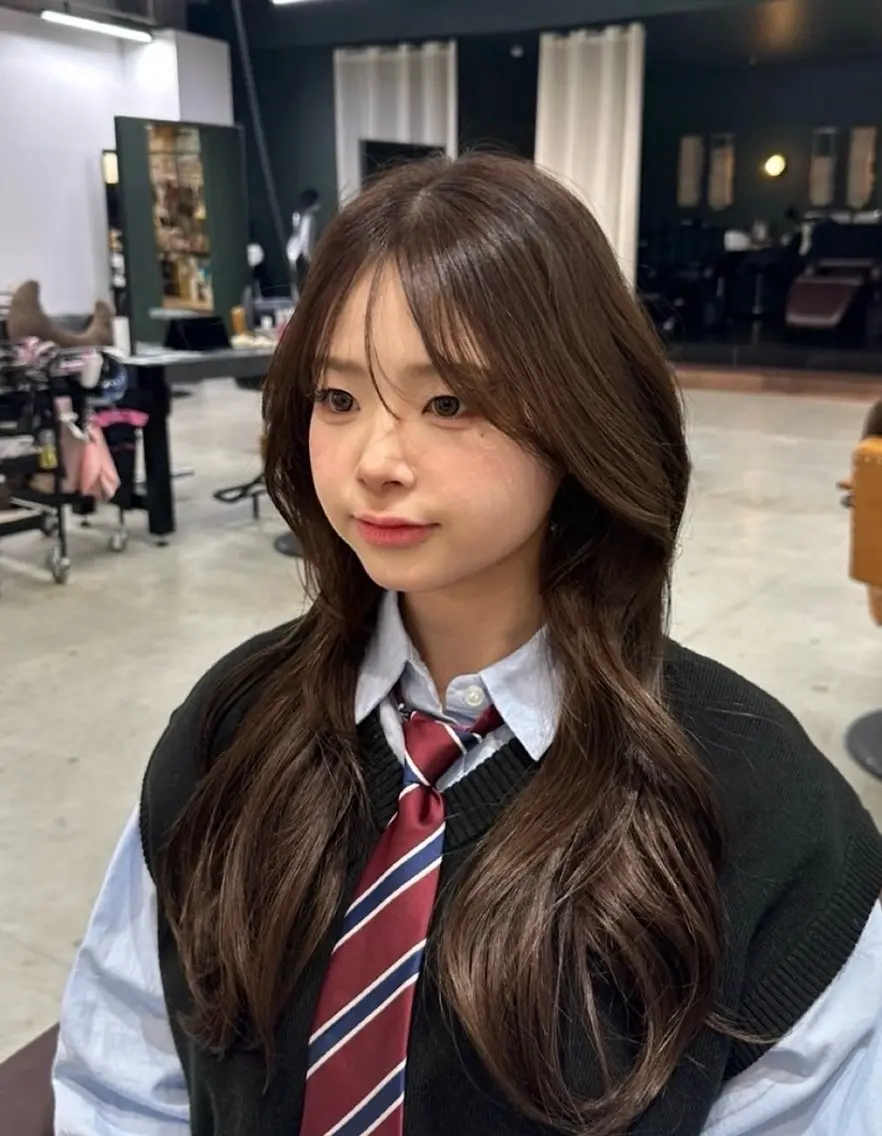 ロング カラー ブラウンカラー マロンブラウン ヘアカラー ここね/透明感 カラー/ナチュラルのヘアスタイル