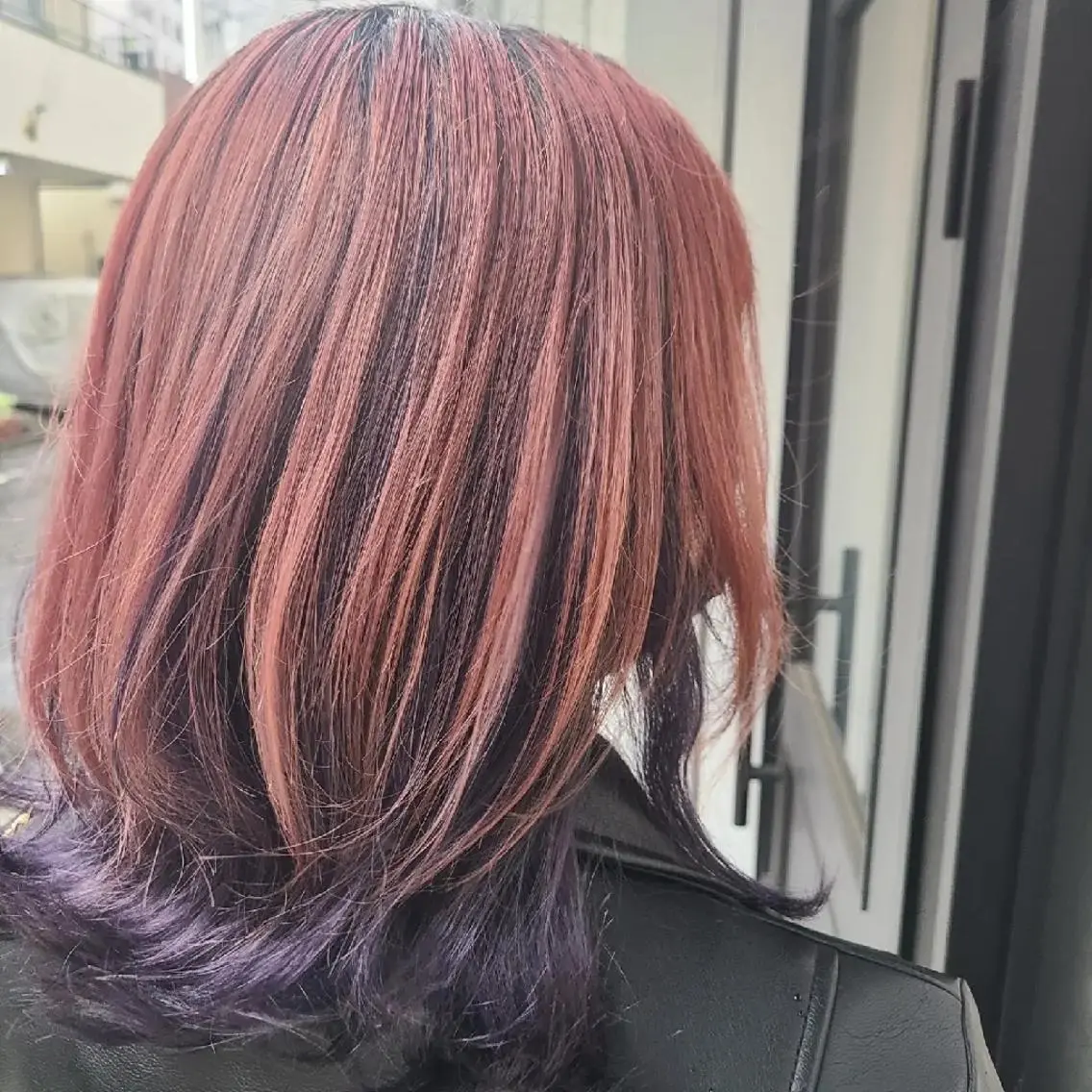 ミディアム カット ヘアカラー トリートメント 渡辺 康行のヘアスタイル