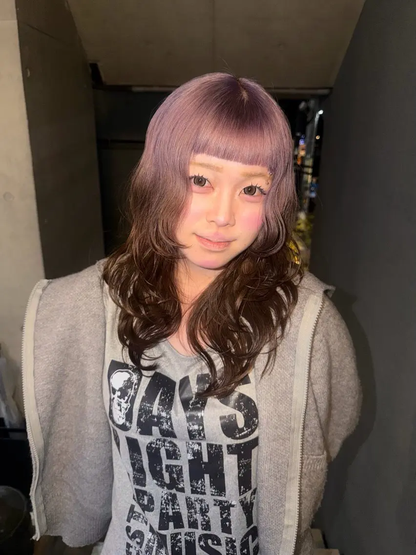 カラー ブリーチ ラベンダーカラー ヘアカラー トリートメント ミルクティーベージュ ブリーチ🖤サヤカのヘアスタイル