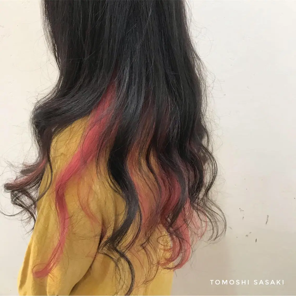 カラー ブリーチ ピンクカラー ササキ トモシのヘアスタイル