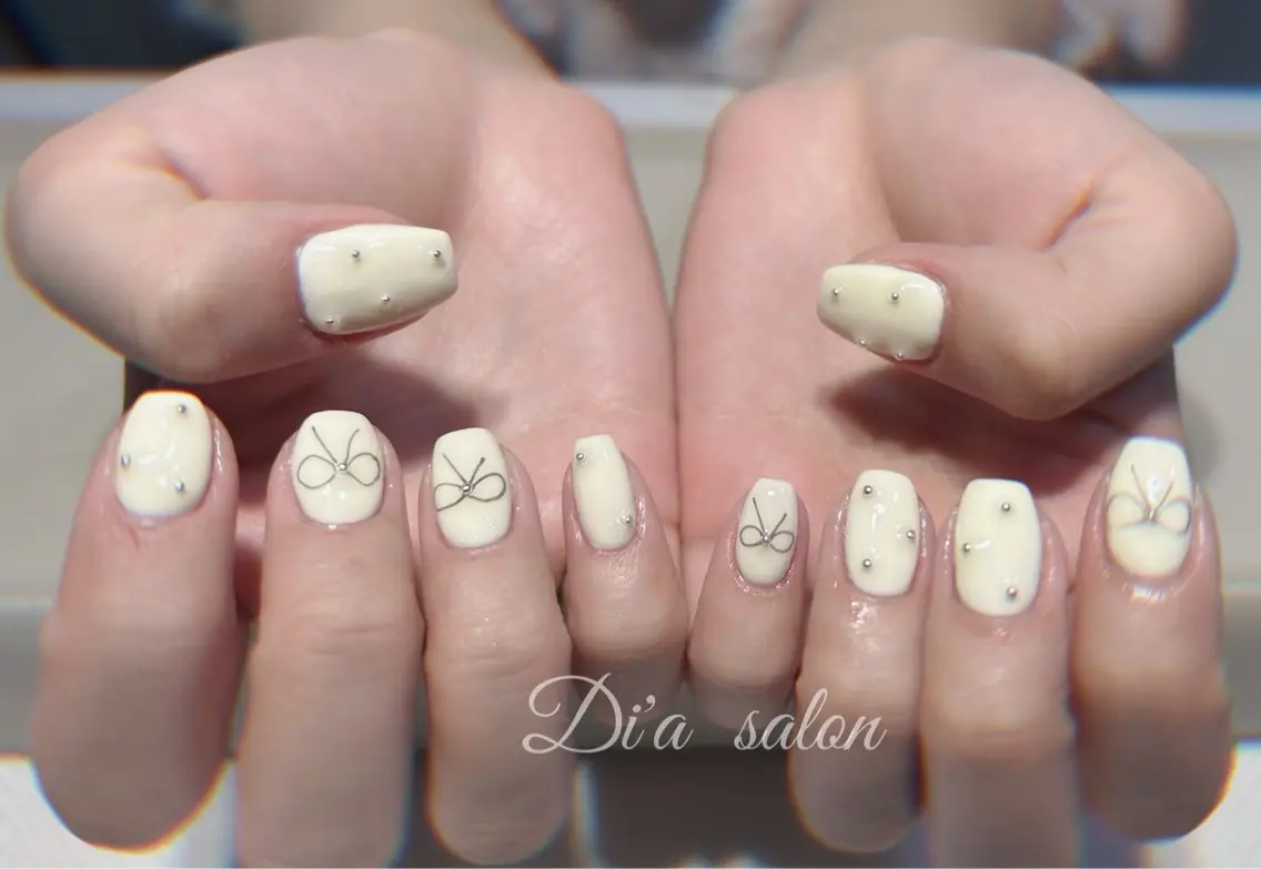 ネイル ハンドネイル di'a salonのネイルデザイン