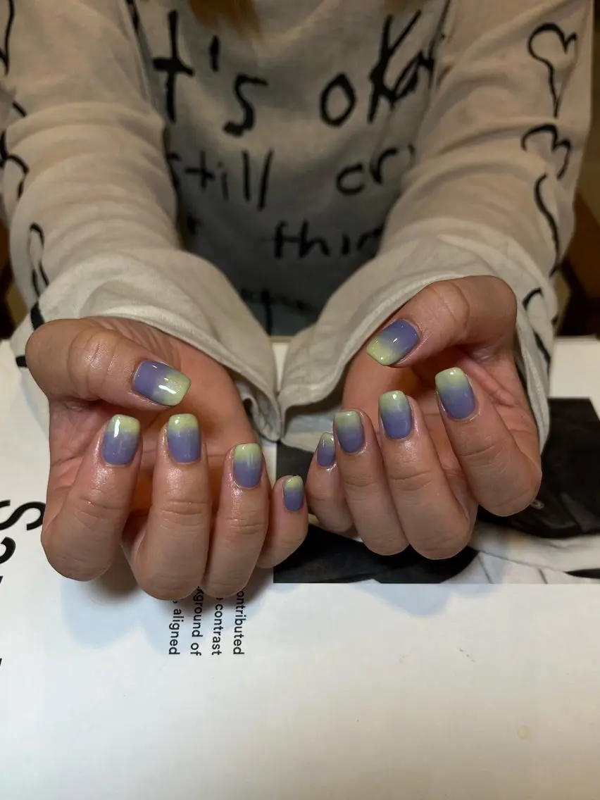 ネイル グラデーション Hi,nail mahoのネイルデザイン
