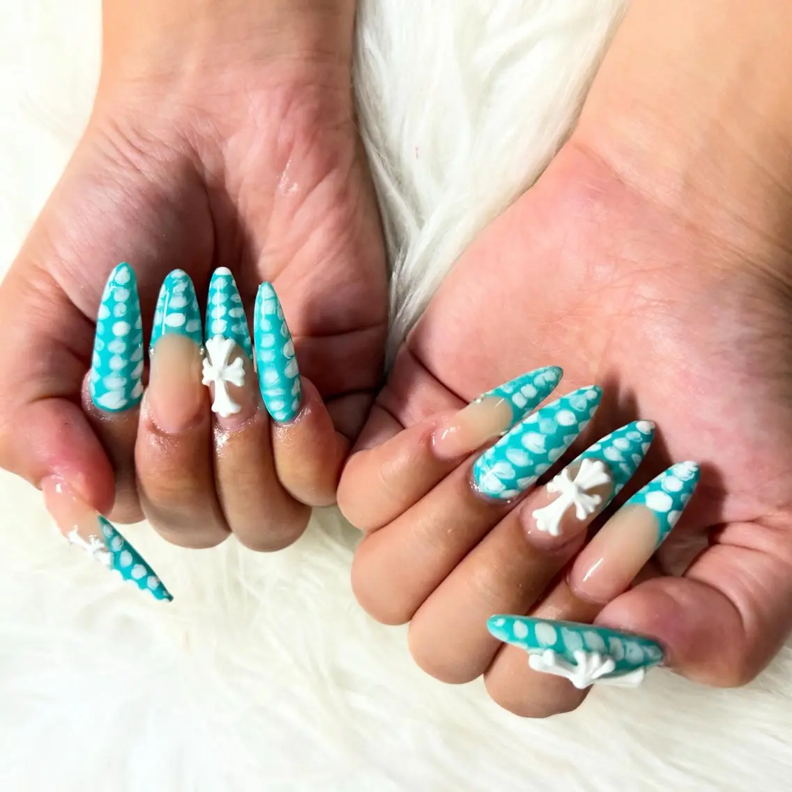 ロング ハンドネイル mao .のネイルデザイン