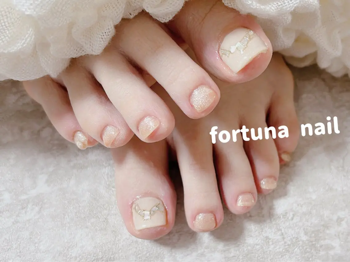 ネイル Nail •Head スパFortunaのネイルデザイン