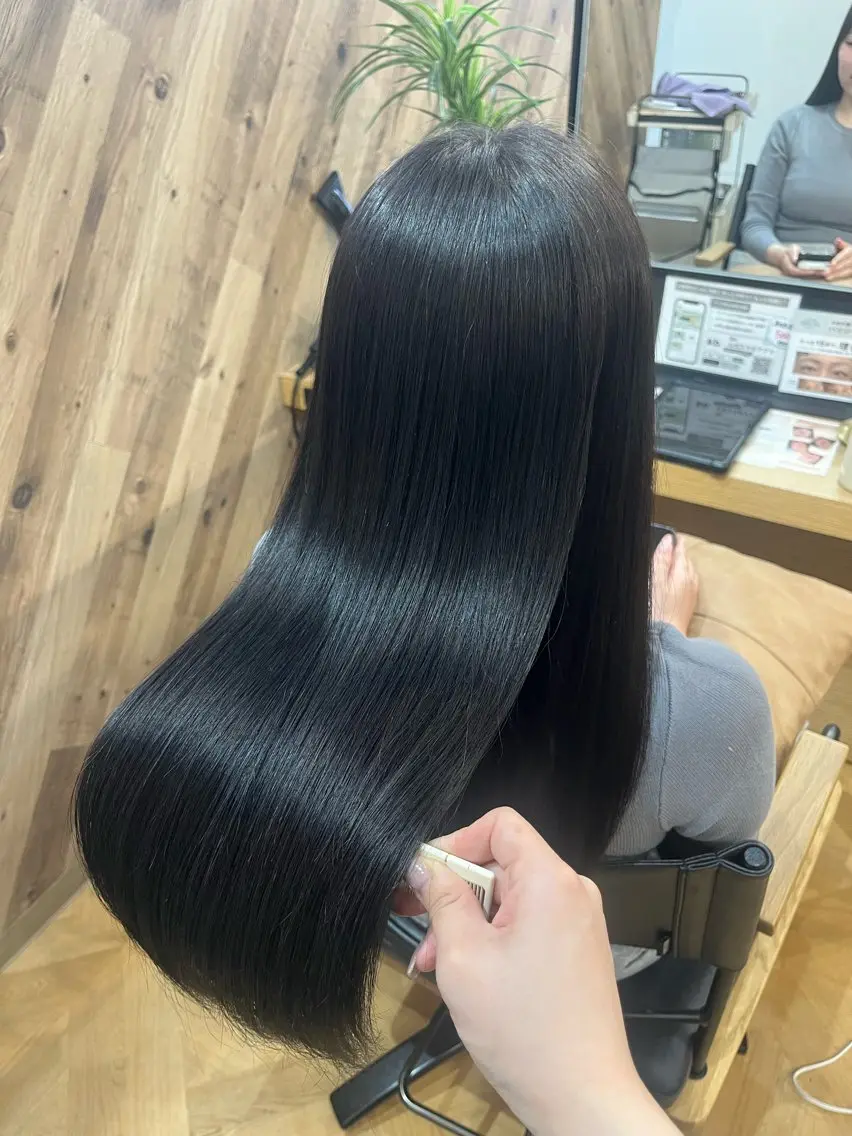 ロング 宮川 結妃のヘアスタイル