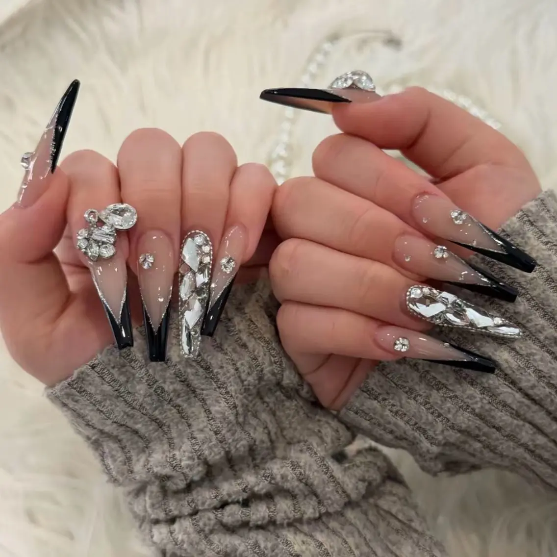 ネイル ハンドネイル Luna Gladeのネイルデザイン