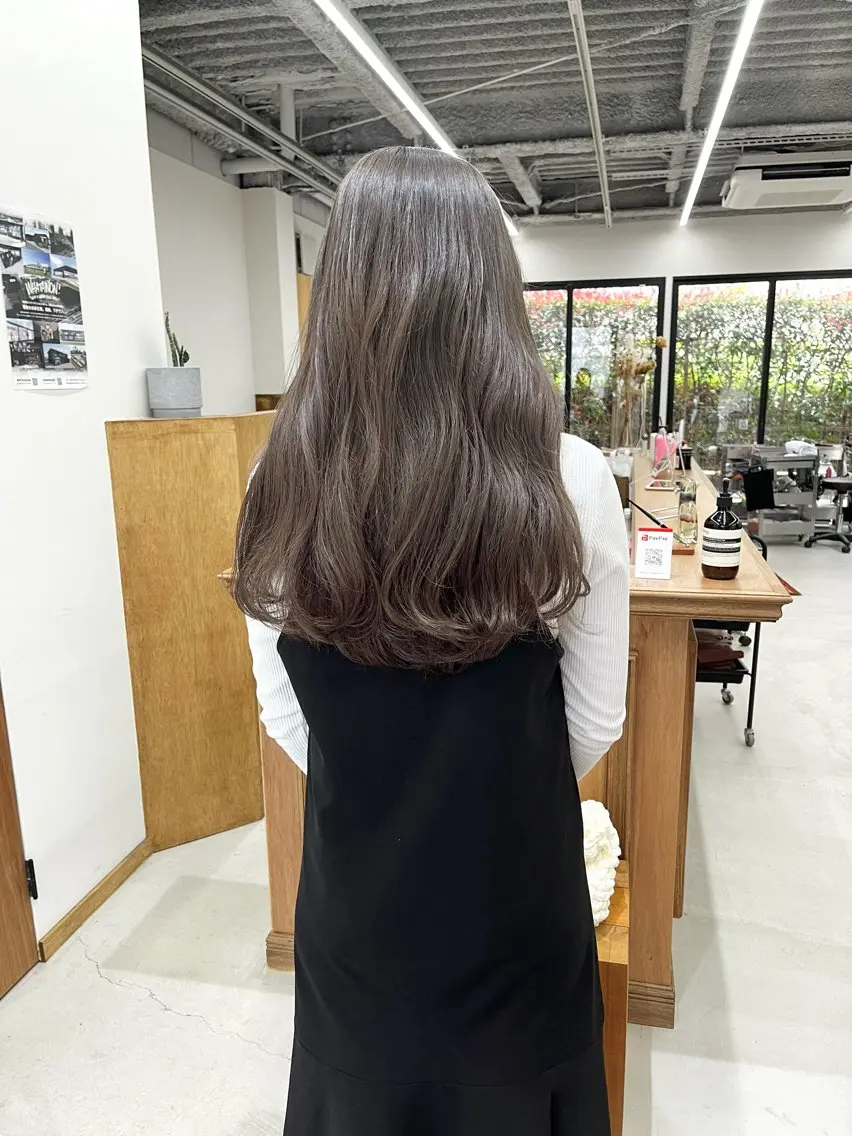 ロング カラー ヘアアレンジ ブリーチ ダブルカラー ブリーチなしカラー ena/ブリーチなし 透明感・レイヤー🎀のヘアスタイル