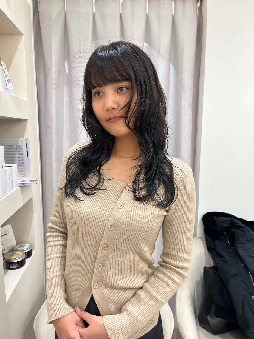 セミロング パーマ カット パーマ トリートメント 松村 澪里のヘアスタイル