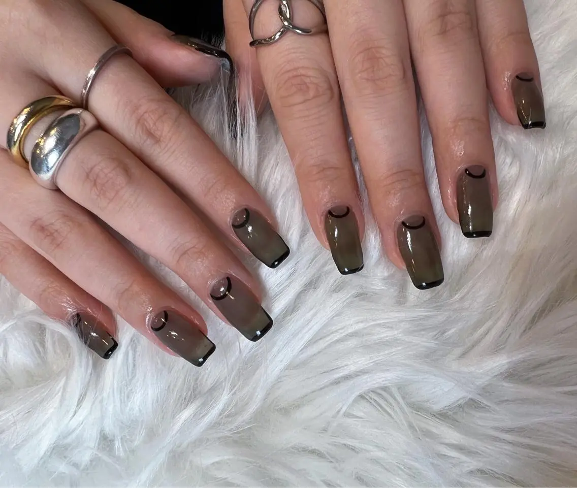 ネイル nailartist lisaのネイルデザイン