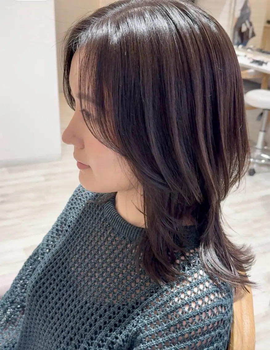 ミディアム アビリタ 警固のヘアスタイル