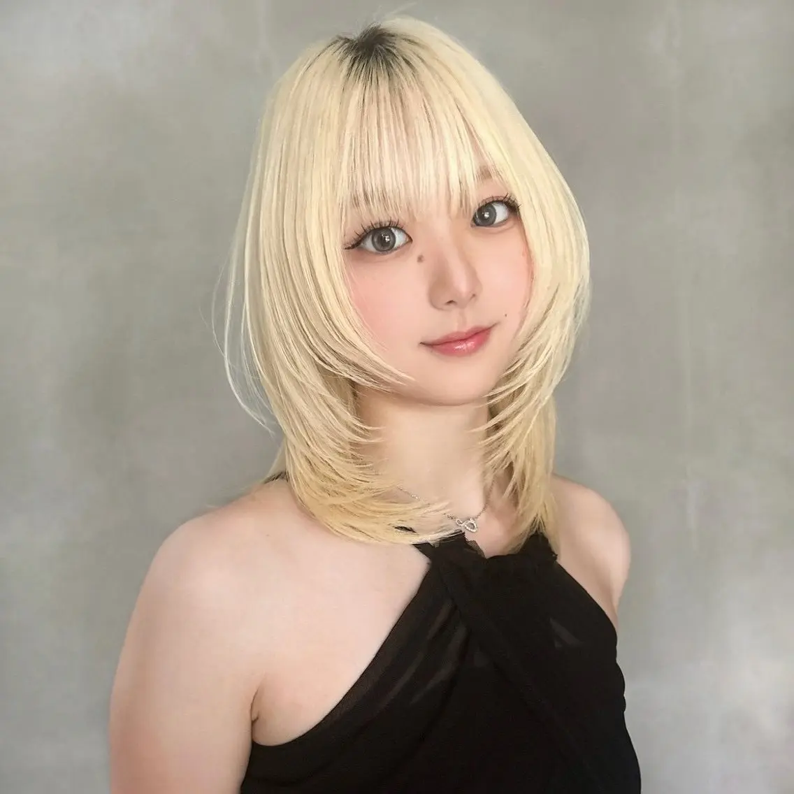 透明感たっぷりハイトーンカラー🌟［前髪カット+ブリーチ+オンカラー+トリートメント］の写真